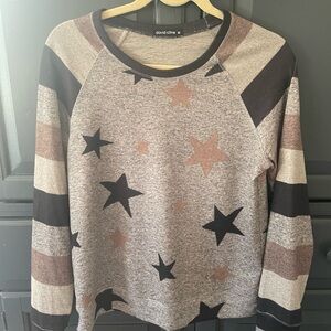 David Cline taupe Sweater with Star Design
